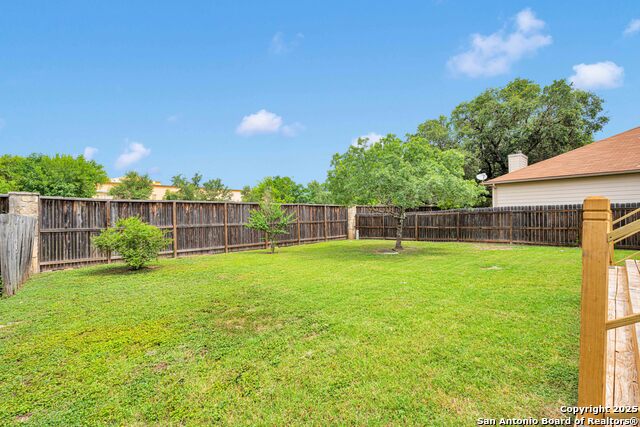 Image 23 of 24 For 5827 Waterford Oaks