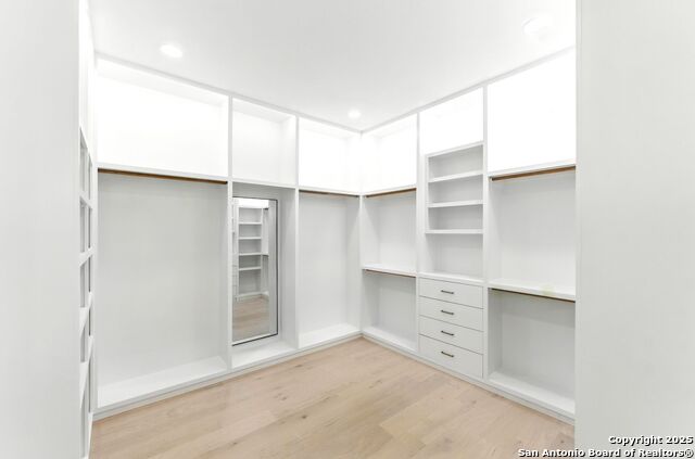 Listing photo id 19 for 10302 Kendall Canyon