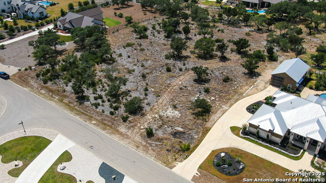 Image 8 of 9 For 520 Copper Crest