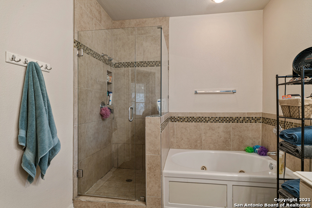 Image 20 of 28 For 20819 Las Lomas Blvd