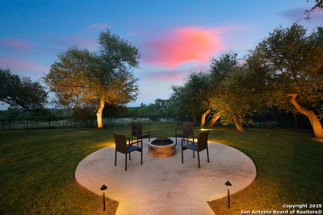 Listing photo id 103 for 1534 Circolare