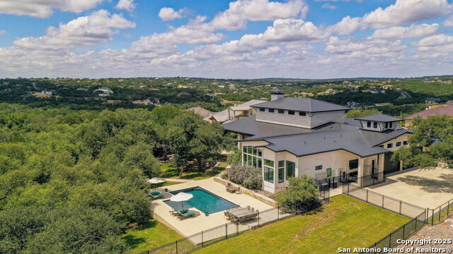 Listing photo id 106 for 1534 Circolare