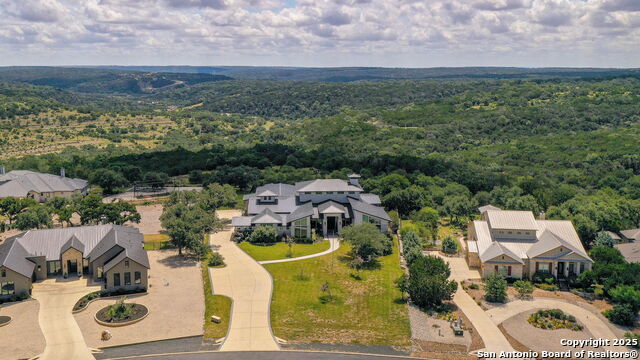 Listing photo id 112 for 1534 Circolare