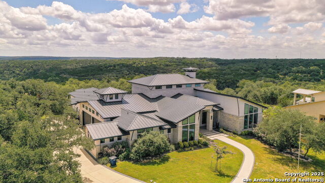 Listing photo id 117 for 1534 Circolare