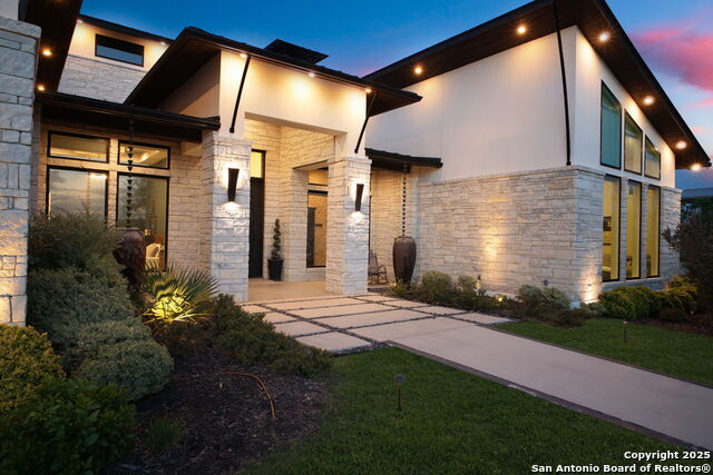 Listing photo id 13 for 1534 Circolare
