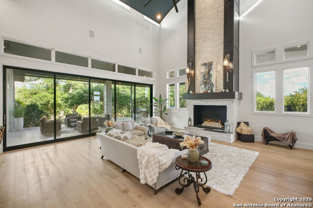 Listing photo id 27 for 1534 Circolare