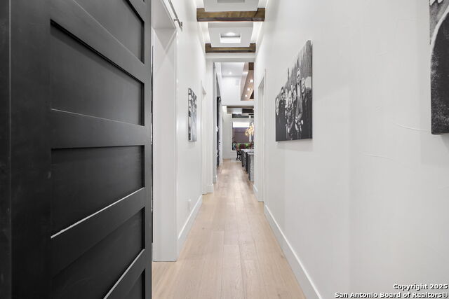 Listing photo id 63 for 1534 Circolare