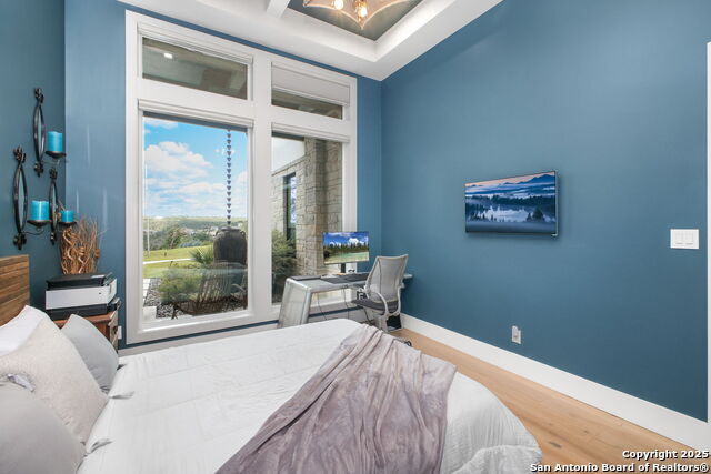 Listing photo id 72 for 1534 Circolare
