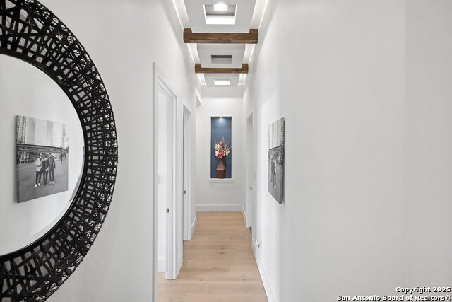 Listing photo id 76 for 1534 Circolare