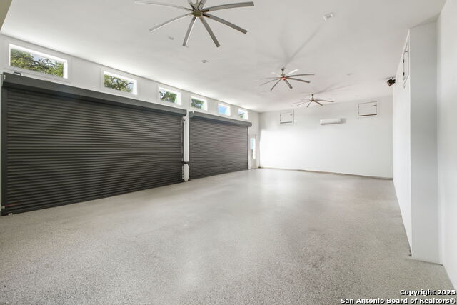 Listing photo id 94 for 1534 Circolare