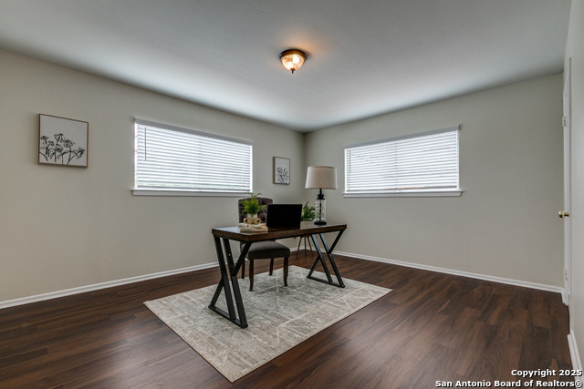 Image 17 of 25 For 235 W Silver Sands Dr  6