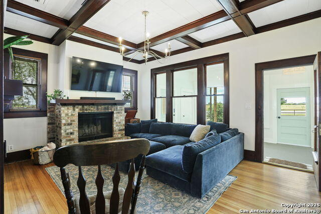 Image 16 of 49 For 6160 Fm 2538