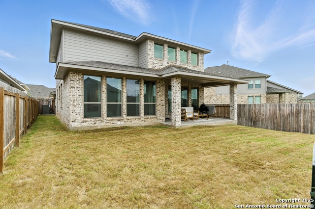 Listing photo id 22 for 14306 Hondo Knot