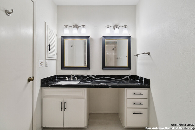 Image 16 of 26 For 7500 Callaghan  Apt 1