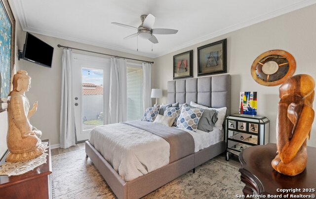 Listing photo id 17 for 4270 Ocean Drive 11