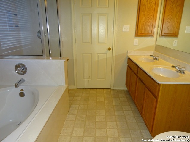 Image 15 of 27 For 161 Briar St.