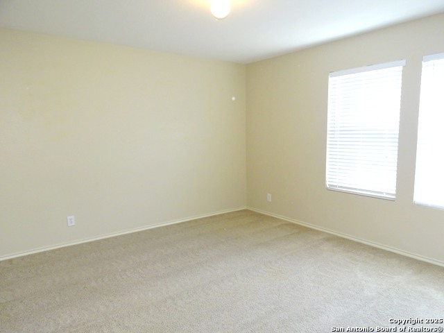 Image 19 of 27 For 161 Briar St.