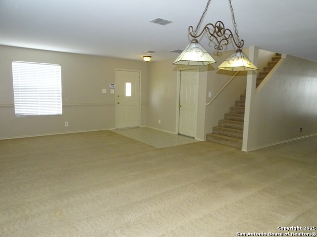Image 3 of 27 For 161 Briar St.
