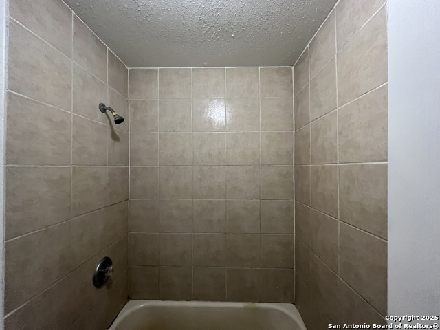 Image 15 of 27 For 443 Bundy St.