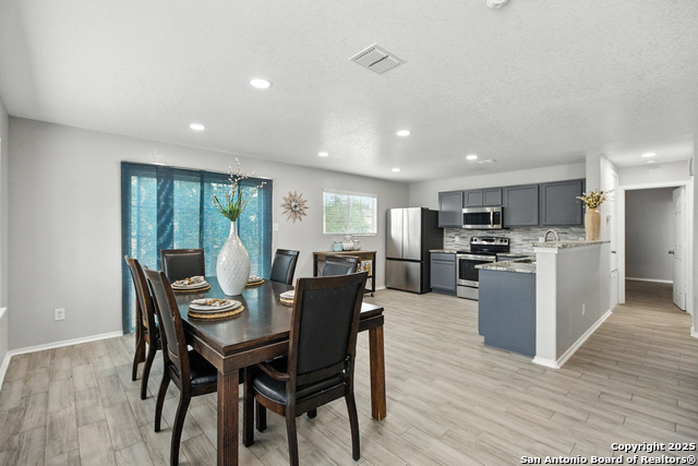 Image 11 of 28 For 119 Spruce Breeze