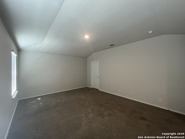 Image 22 of 36 For 116 Bunkers Hill