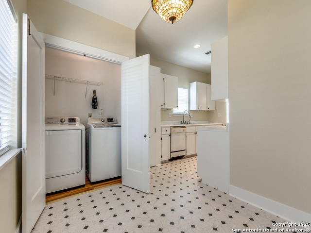 Listing photo id 10 for 2020 Mulberry W