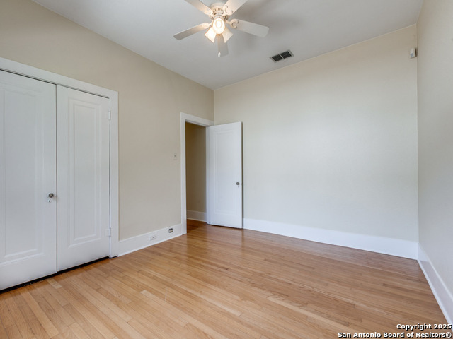 Listing photo id 15 for 2020 Mulberry W