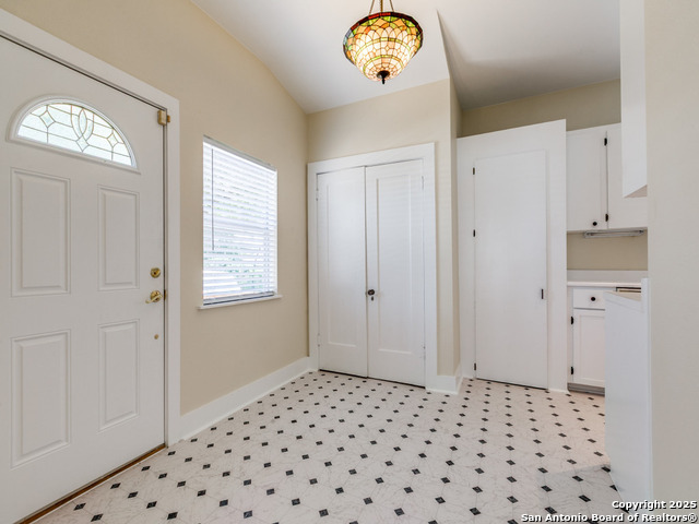 Listing photo id 19 for 2020 Mulberry W