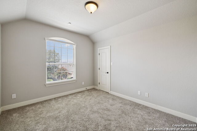 Image 43 of 53 For 18530 Canoe Brook