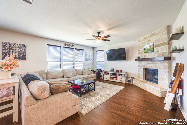 Image 7 of 27 For 2311 Themis Way