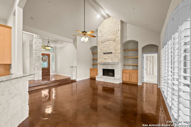 Listing photo id 8 for 14041 Iron Horse Way