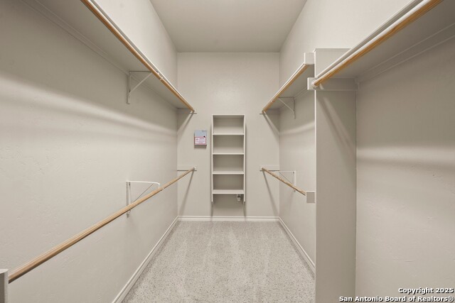 Listing photo id 23 for 14041 Iron Horse Way