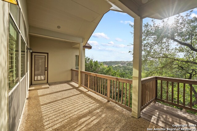 Listing photo id 30 for 14041 Iron Horse Way