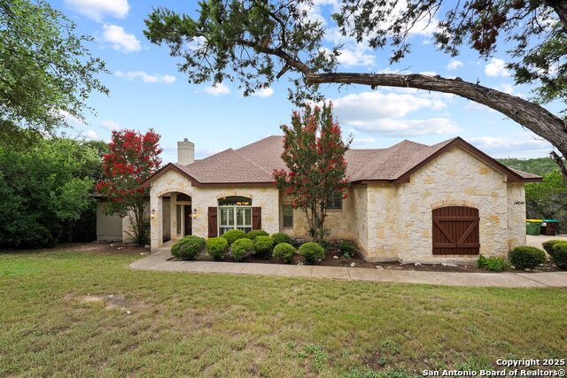 Listing photo id 4 for 14041 Iron Horse Way