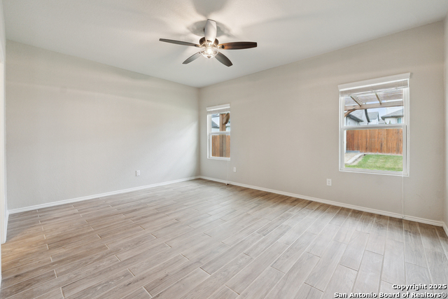 Image 19 of 41 For 4606 Heathers Cross