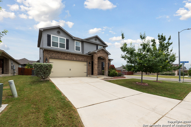 Image 2 of 41 For 4606 Heathers Cross
