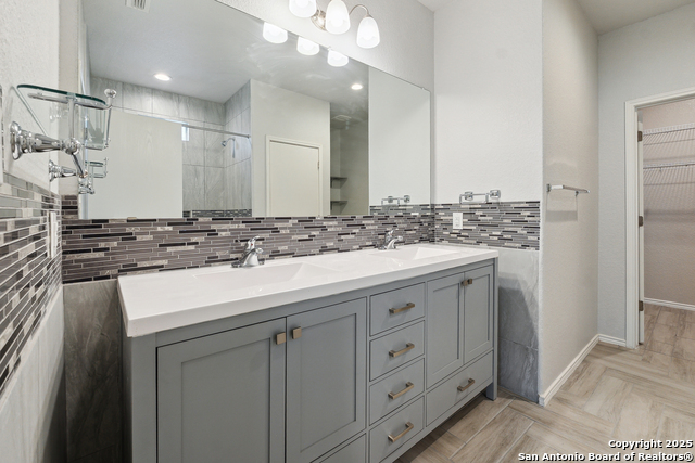 Image 22 of 41 For 4606 Heathers Cross