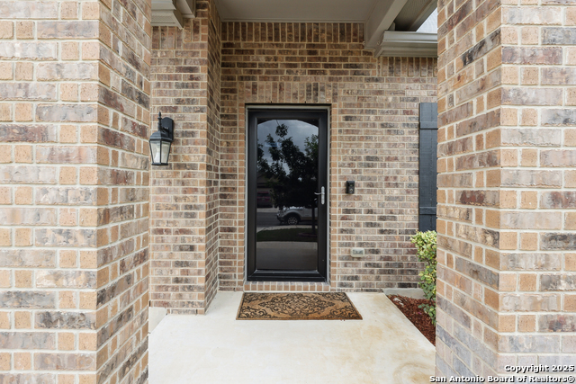 Image 4 of 41 For 4606 Heathers Cross