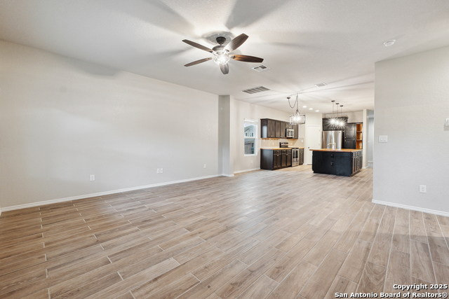 Image 6 of 41 For 4606 Heathers Cross