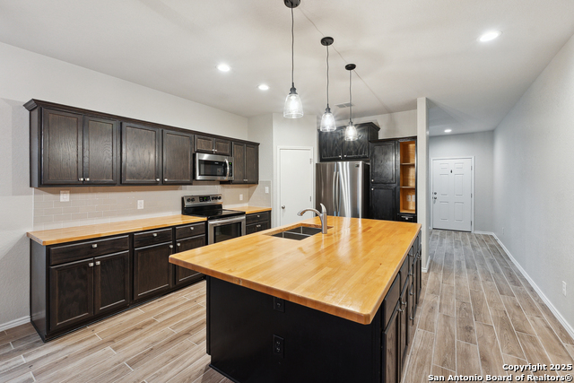 Image 8 of 41 For 4606 Heathers Cross