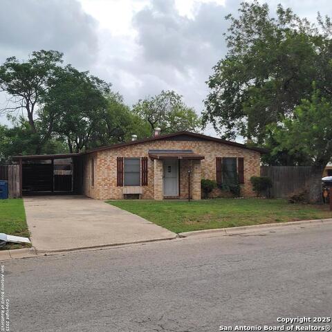 Details for 301 Greenlawn, Pleasanton, TX 78064