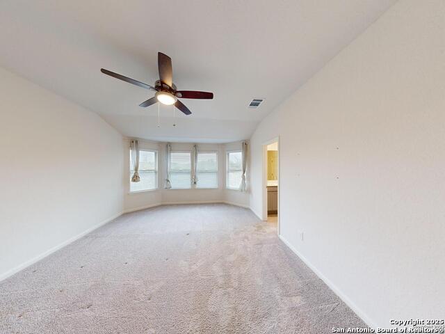 Listing photo id 12 for 13051 Louberg Valley