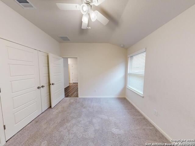 Listing photo id 3 for 13051 Louberg Valley