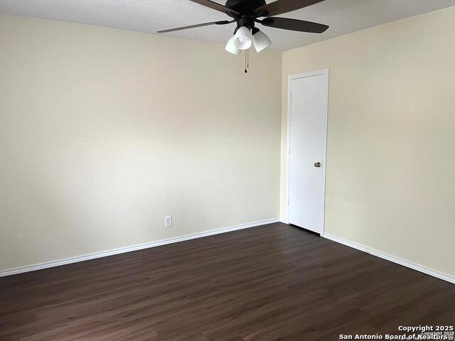 Image 14 of 23 For 14835 Academy Oak