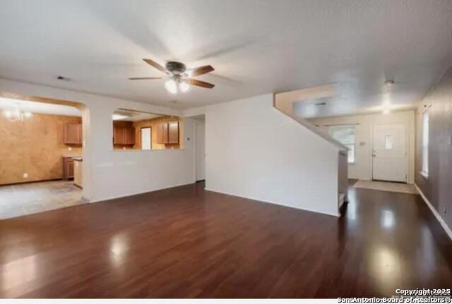 Image 7 of 23 For 14835 Academy Oak
