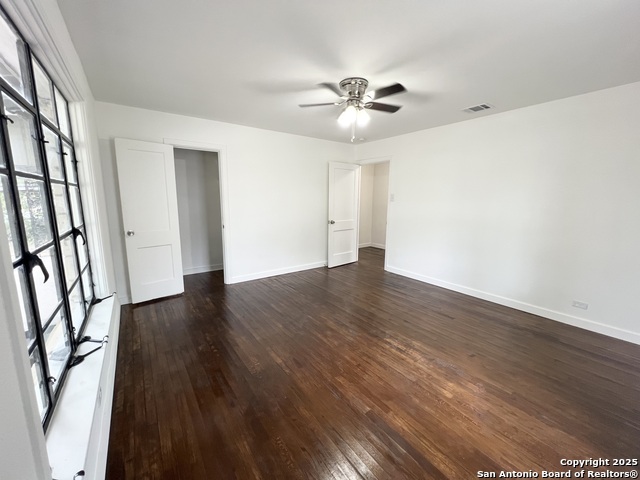 Image 12 of 27 For 267 Danville Ave