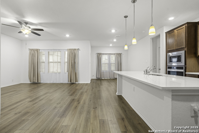 Image 10 of 27 For 6731 Shiraz Way