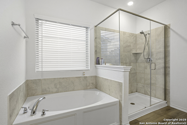 Image 18 of 27 For 6731 Shiraz Way