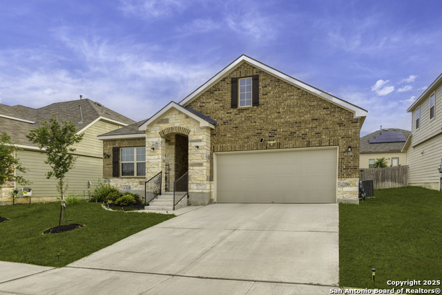 Image 4 of 27 For 6731 Shiraz Way