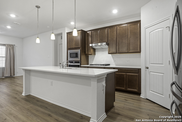 Image 8 of 27 For 6731 Shiraz Way